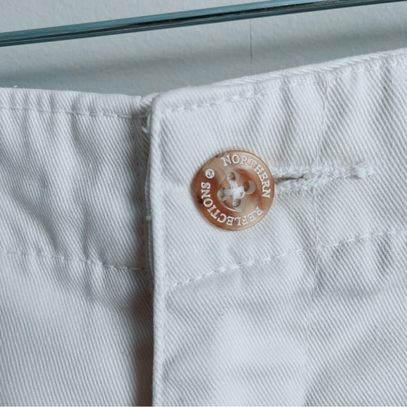Vintage White High Waisted Pleated Northern Reflections Shorts, Size 11-12 - Picture 3 of 11